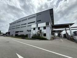 Loyang Crescent (D17), Factory #578706061